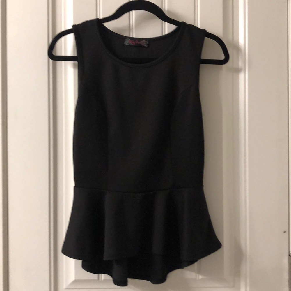 •Formal top•